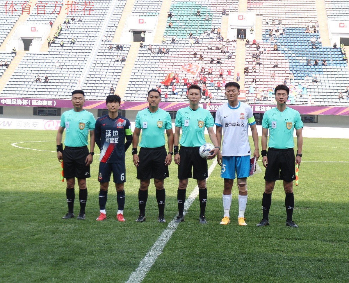 徐展4场4球+助攻张睿 解放军擒武汉稳前八