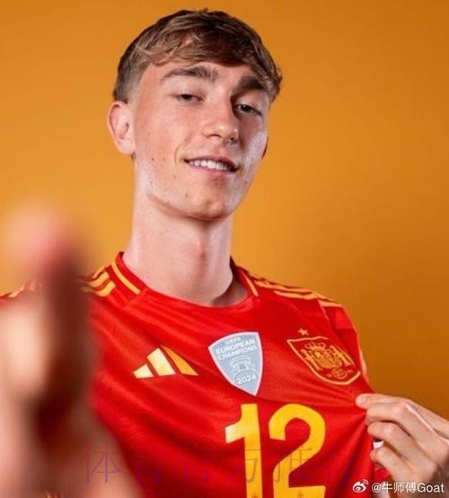 阿斯:赫伊森的职责不仅是防守 还是进攻的关键